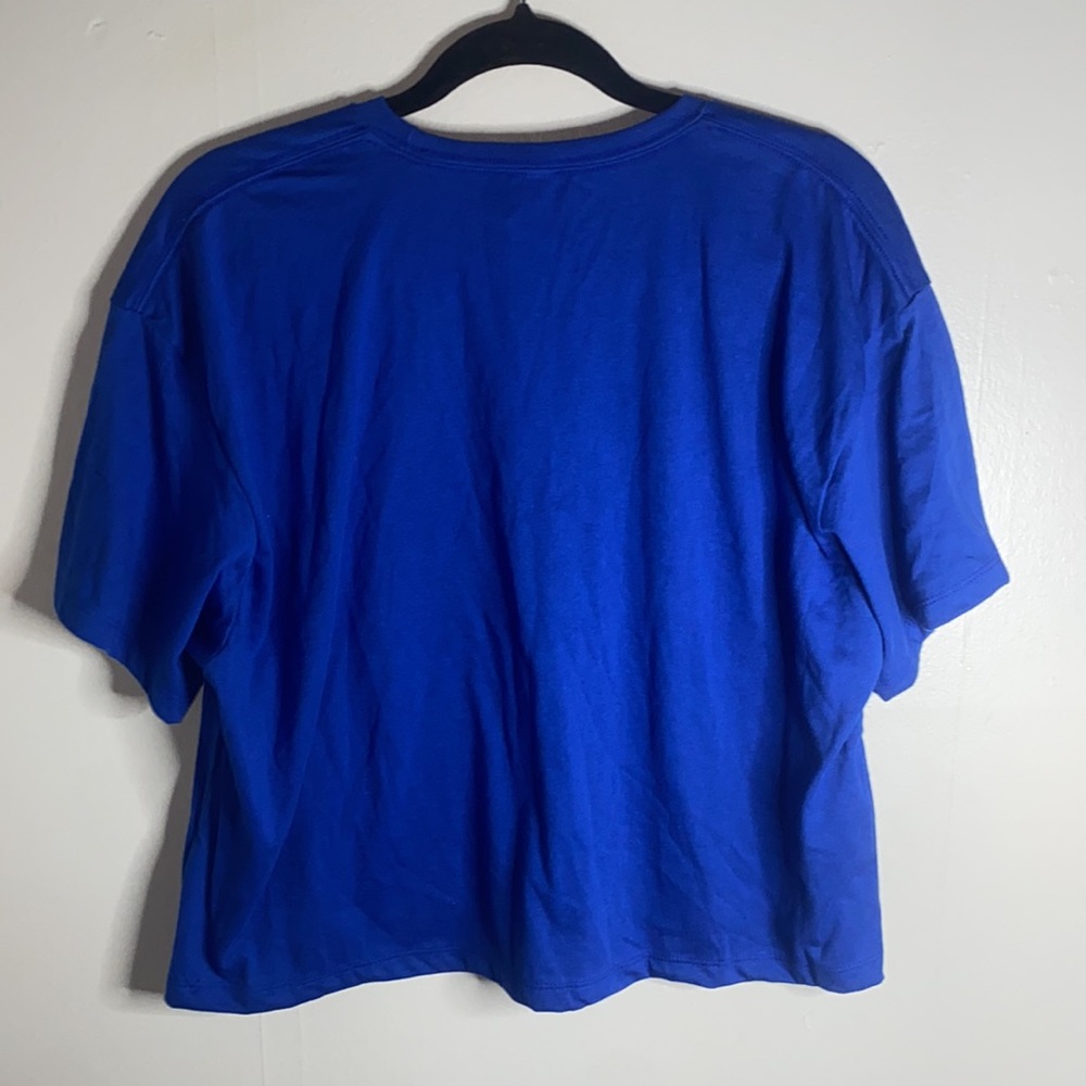 🎲Cropped royal blue short sleeved top! - Picture 4 of 7